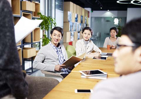 work-site-orientation-team-meeting
